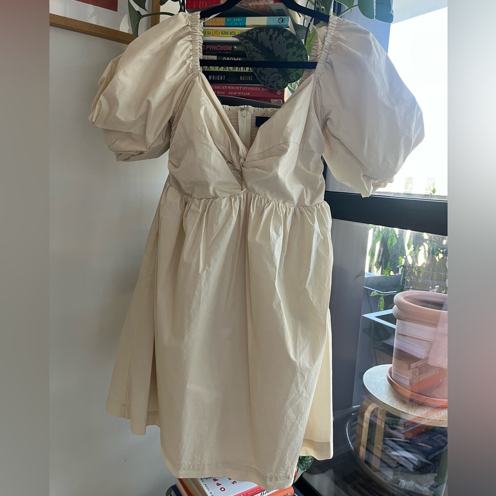 En Saison Cream Puff Sleeve Mini Dress